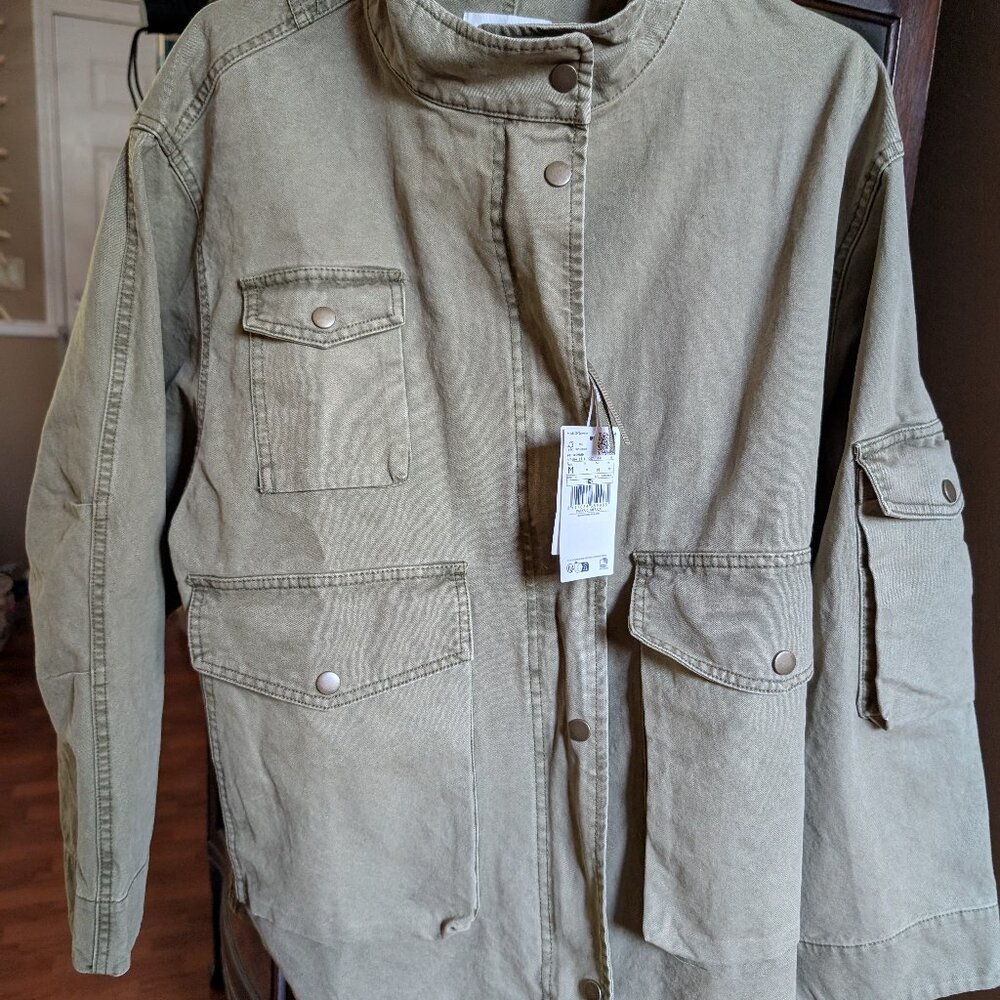 Beautiful Barn jacket never worn.